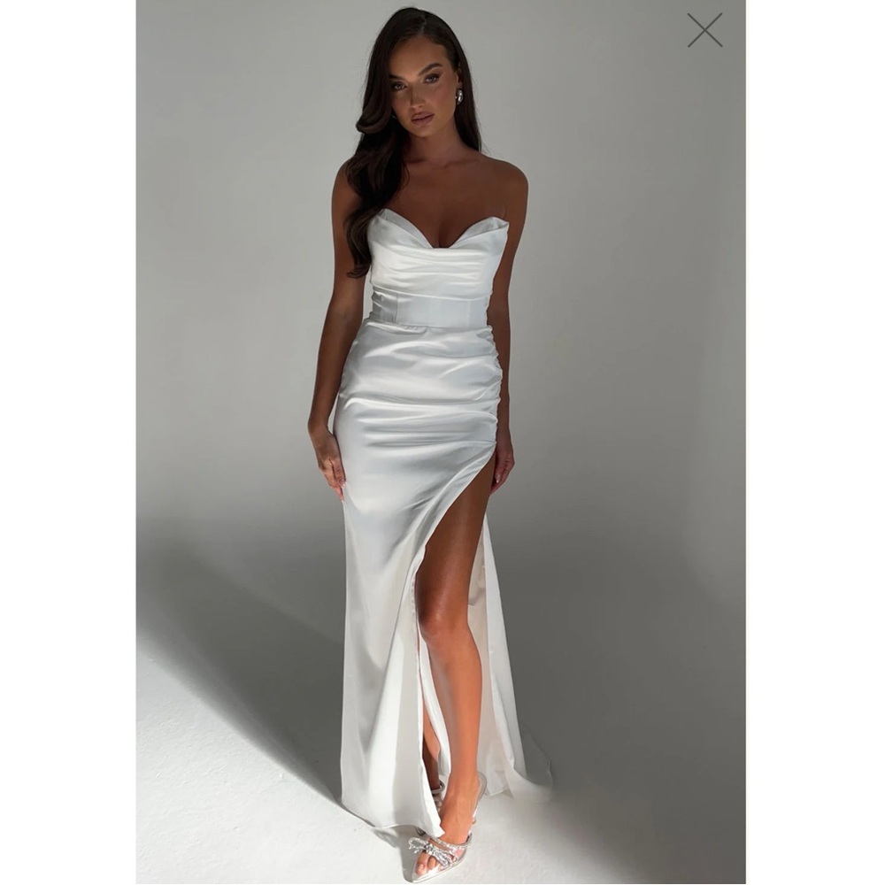 Meshki Marilyn Corset Gown - White